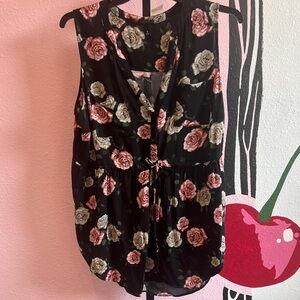 Torrid Black Pink Floral Cinch Waist Blouse Size 0 (L)